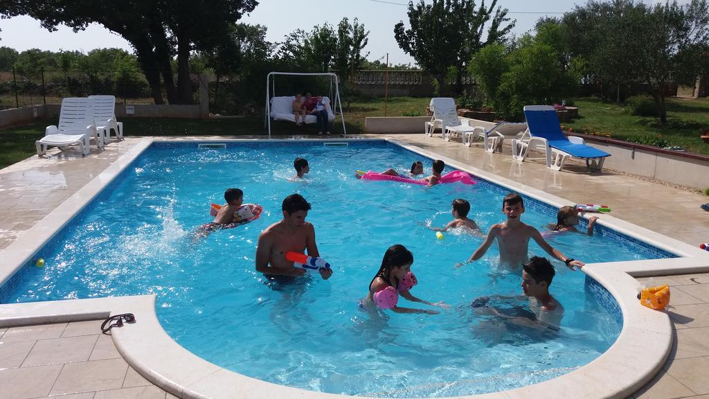 Kaja House Apartments Лозовац Екстериор снимка