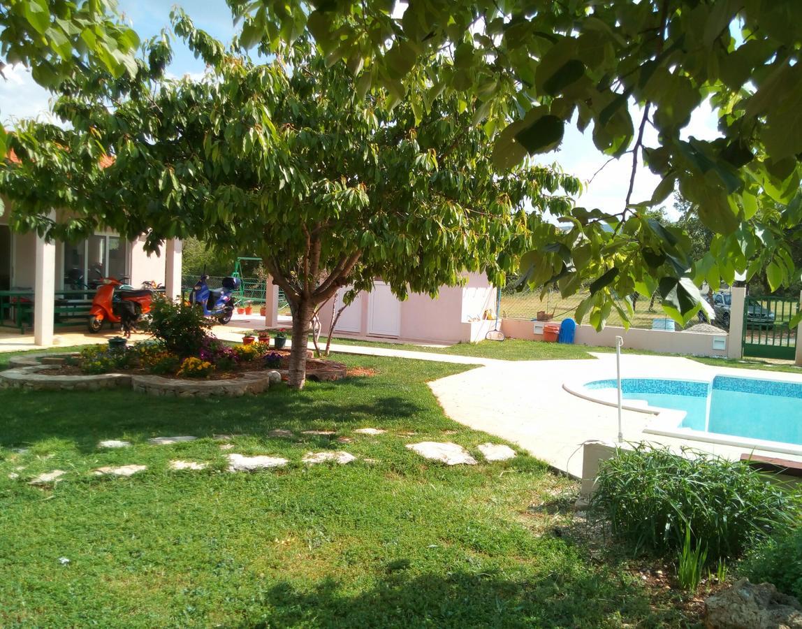 Kaja House Apartments Лозовац Екстериор снимка